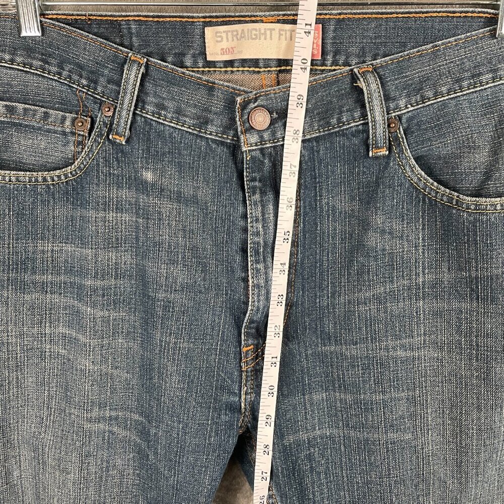 Levi’s 505 Jeans Men’s 34x30 Blue Regular Fit Straight Leg Denim Distressed - Picture 8 of 8